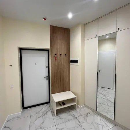 Apartment с 1 спальней и балконом с видом на сад Odesa